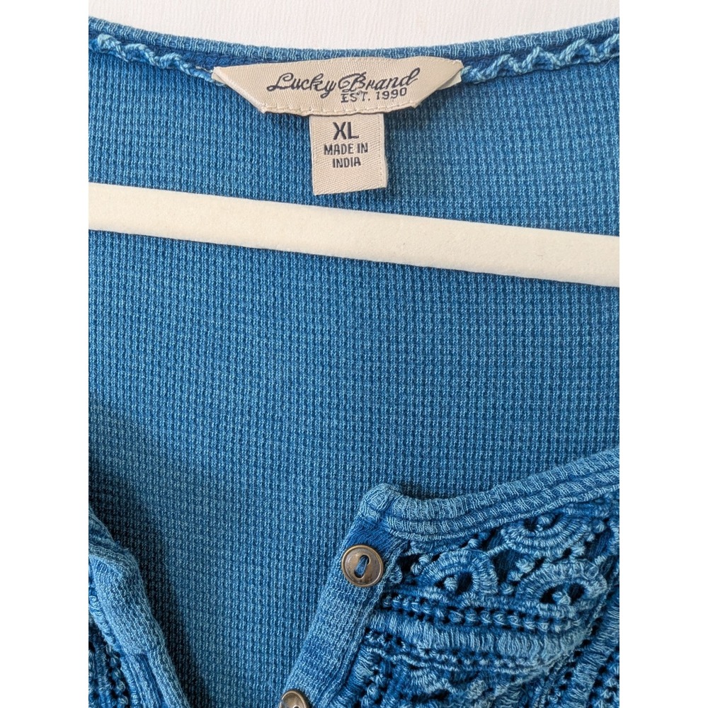 Lucky Brand Womens XL Blue Waffle Knit Thermal Henley Top Crochet Lace Detail - Picture 5 of 9